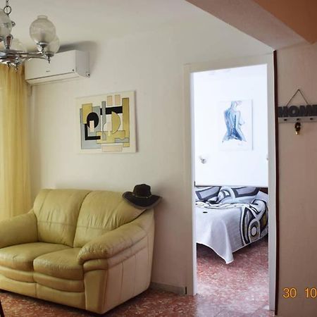 Apartamento En El Centro De Аліканте Екстер'єр фото