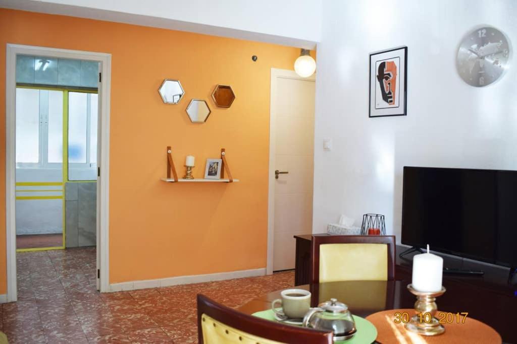 Apartamento En El Centro De Аліканте Екстер'єр фото